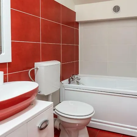 Gruia Lofts Apartment